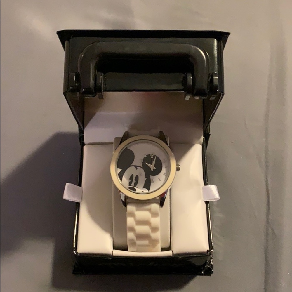 Unisex Disney Mickey watch